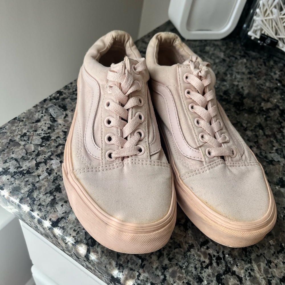 Light Pink Low Vans